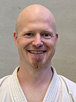 Wolfram Lorenz aus Aarau - Kampfsportschule Aarau. Karate Qi Gong Tai Chi Yoga Meditation